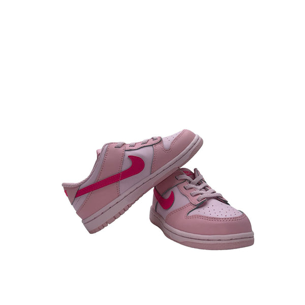 Nike Dunk Low Triple Pink